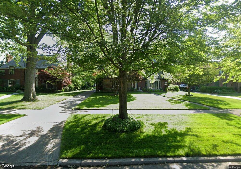 828 Berkshire Rd, Grosse Pointe Park, MI 48230 - photo 1