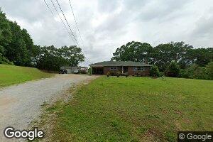 525 Bowersville Rd, Carnesville, GA 30521