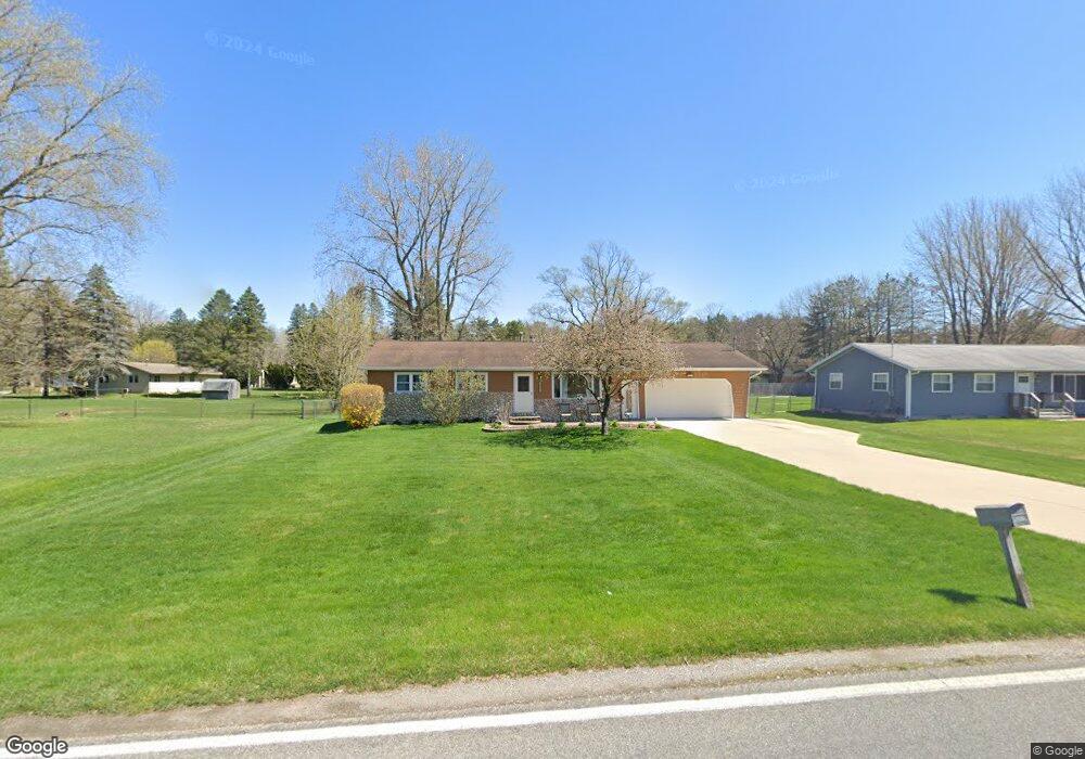 1506 Sandow Rd, Midland, MI 48640 - photo 1