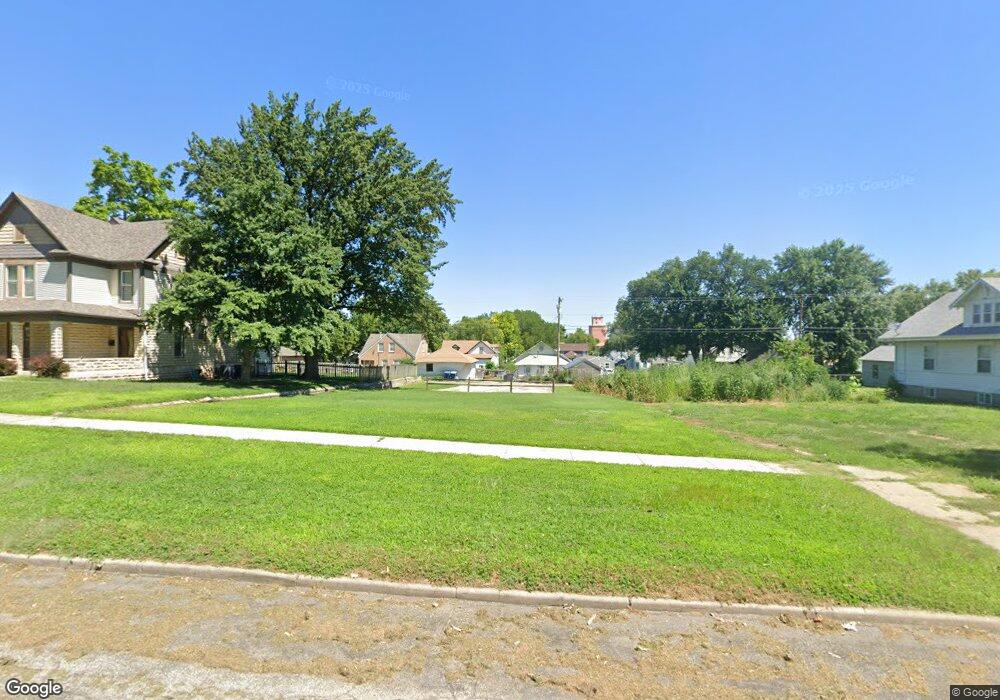 433 W 8th St, Concordia, KS 66901 - photo 1