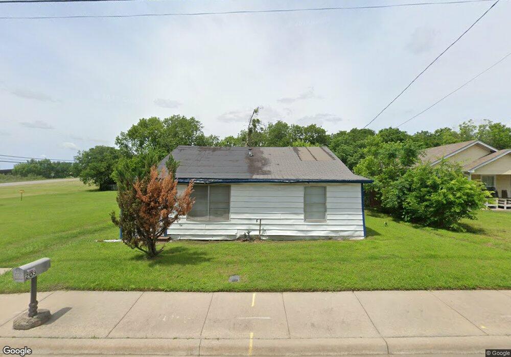 203 Elmo St, Cleburne, TX 76031 - photo 1