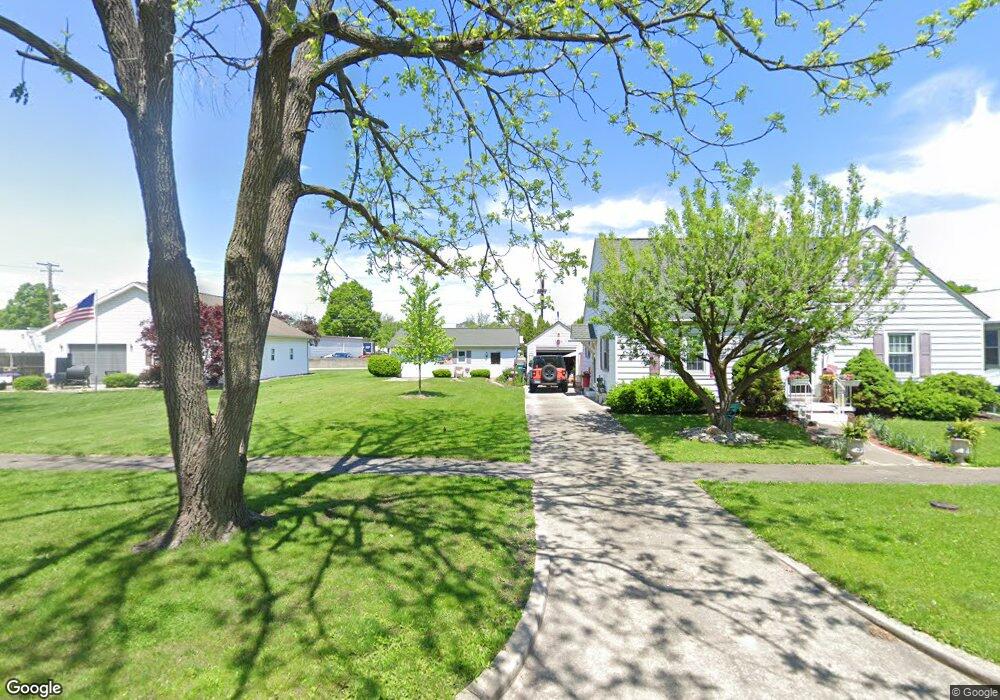 908 912 Wabash, Mattoon, IL 61938 - photo 1