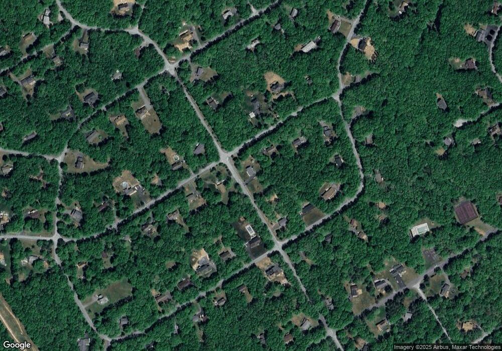 105 Cascade Dr, Effort, PA 18330 - photo 1