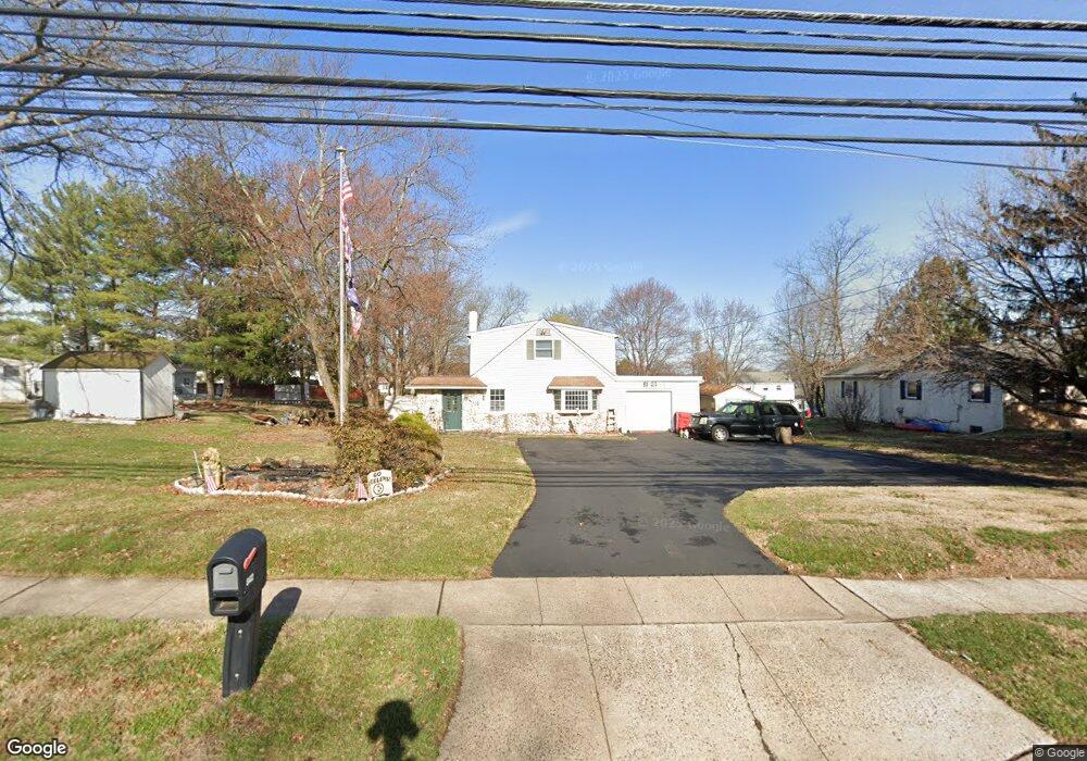 842 Mearns Rd, Warminster, PA 18974 - photo 1