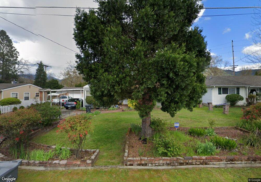 1198 Acacia Ln, Grants Pass, OR 97527 - photo 1