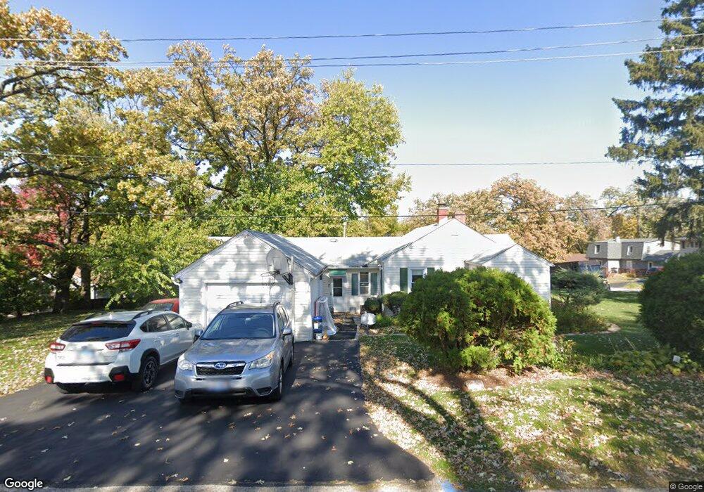 201 Wander Way, Lake In the Hills, IL 60156 - photo 1