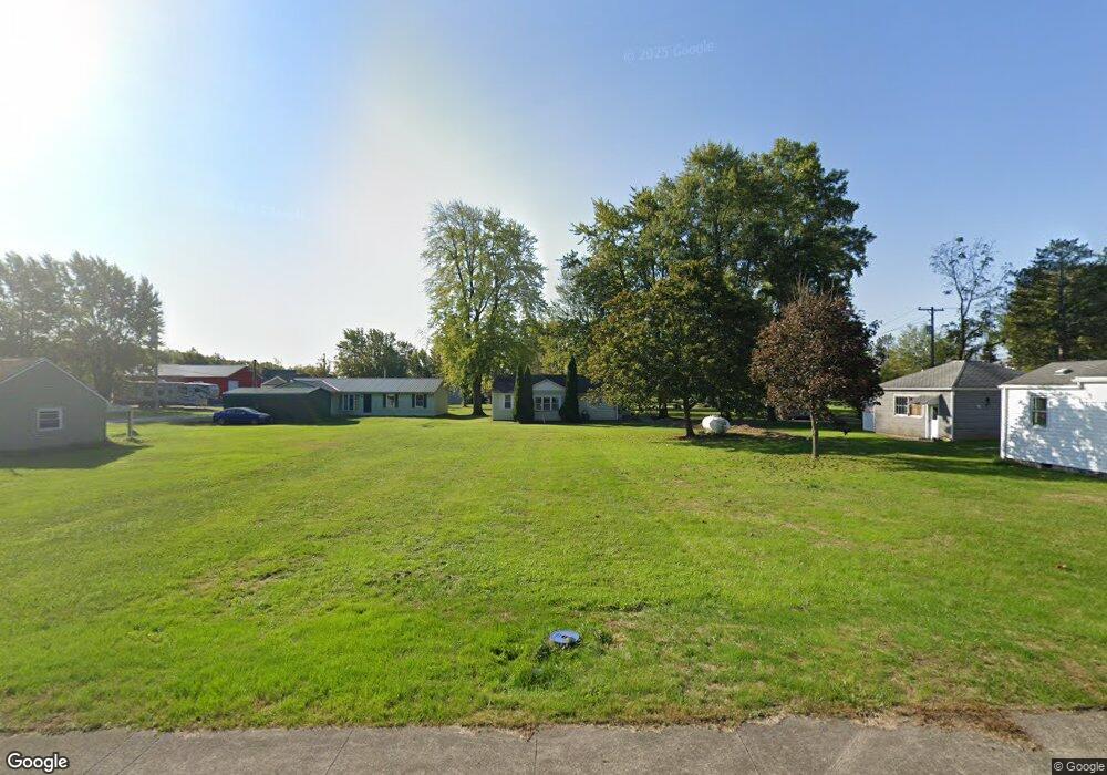 106 E Cook St, Waynesfield, OH 45896 - photo 1