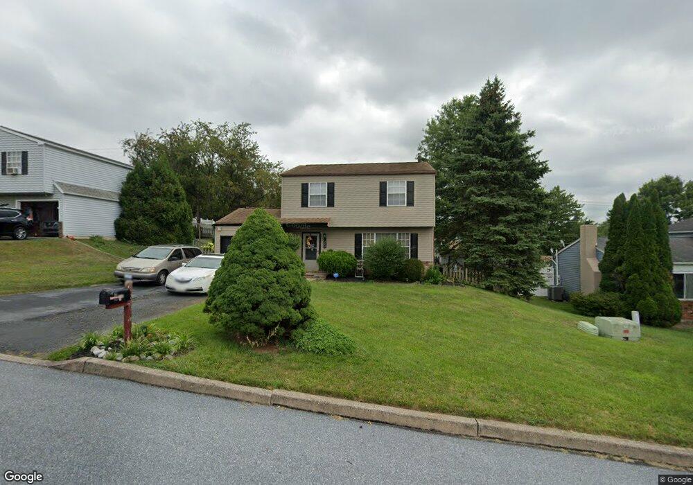 409 Hivner Rd, Harrisburg, PA 17111 - photo 1