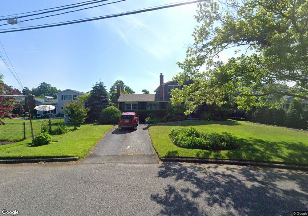 155 Sunset Dr, Sayville, NY 11782 - photo 1