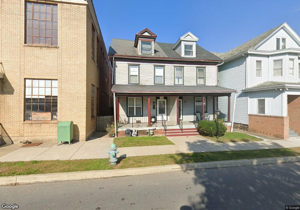 208 Chestnut St, Sunbury, PA 17801 - photo 1