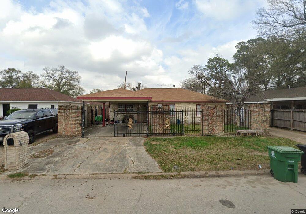 2927 Durwood St, Houston, TX 77093 - photo 1