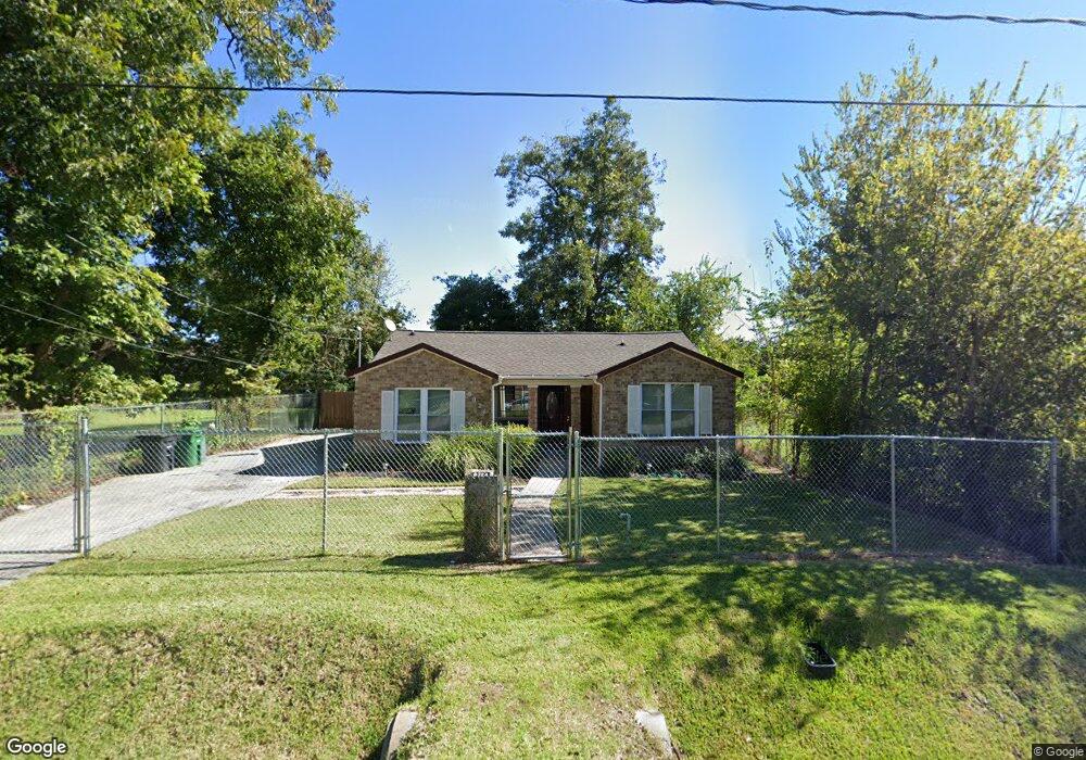 8024 Sandra St, Houston, TX 77016 - photo 1