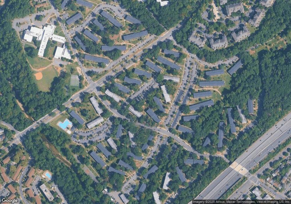 5411 Sheffield Ct, Alexandria, VA 22311 - photo 1