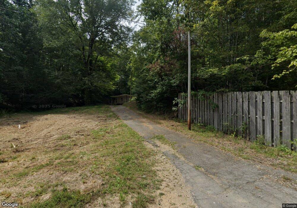 222 Catron St, Linden, TN 37096 - photo 1