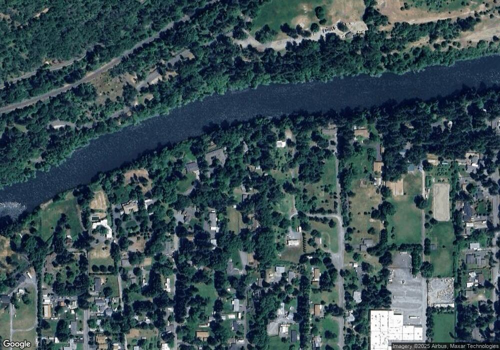 330 Laureldale Ln, Grants Pass, OR 97527 - photo 1