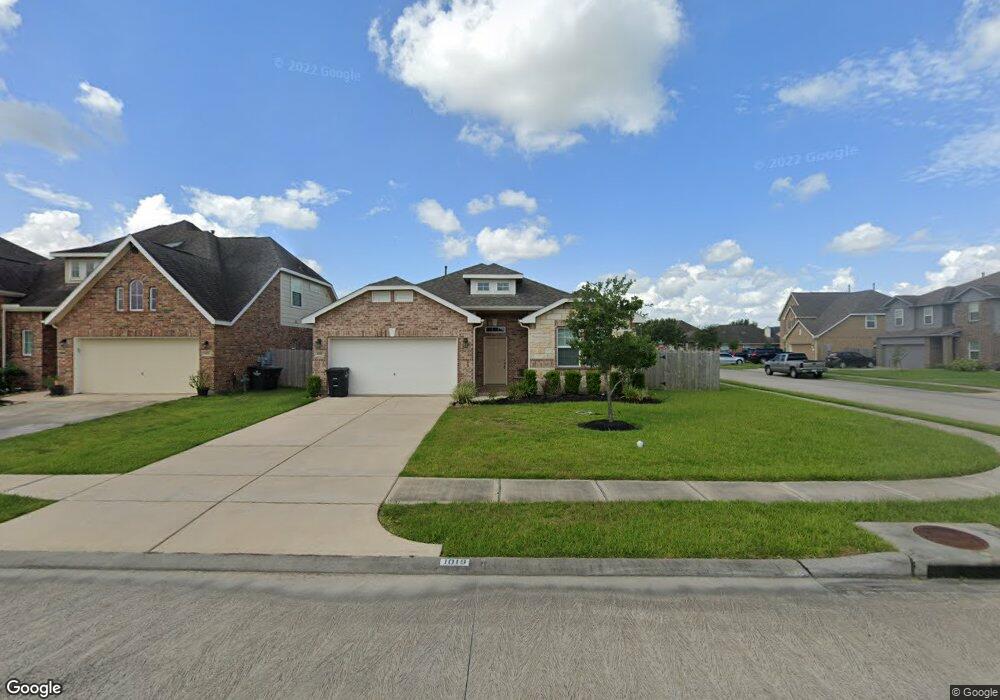 1019 Cash St, Alvin, TX 77511 - photo 1