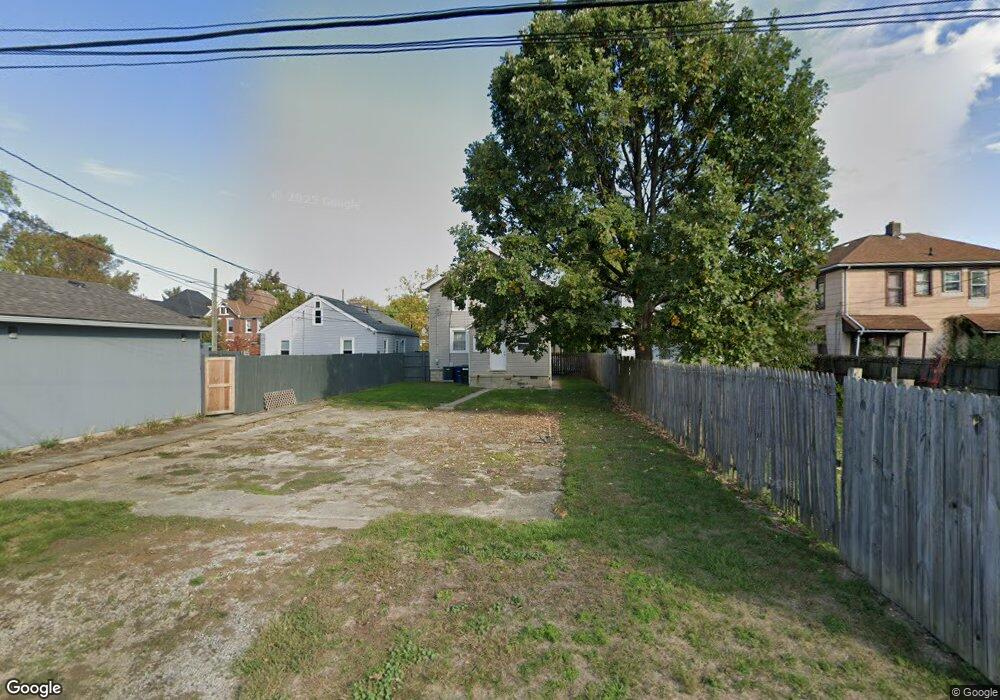 379 E Markison Ave, Columbus, OH 43207 - photo 1