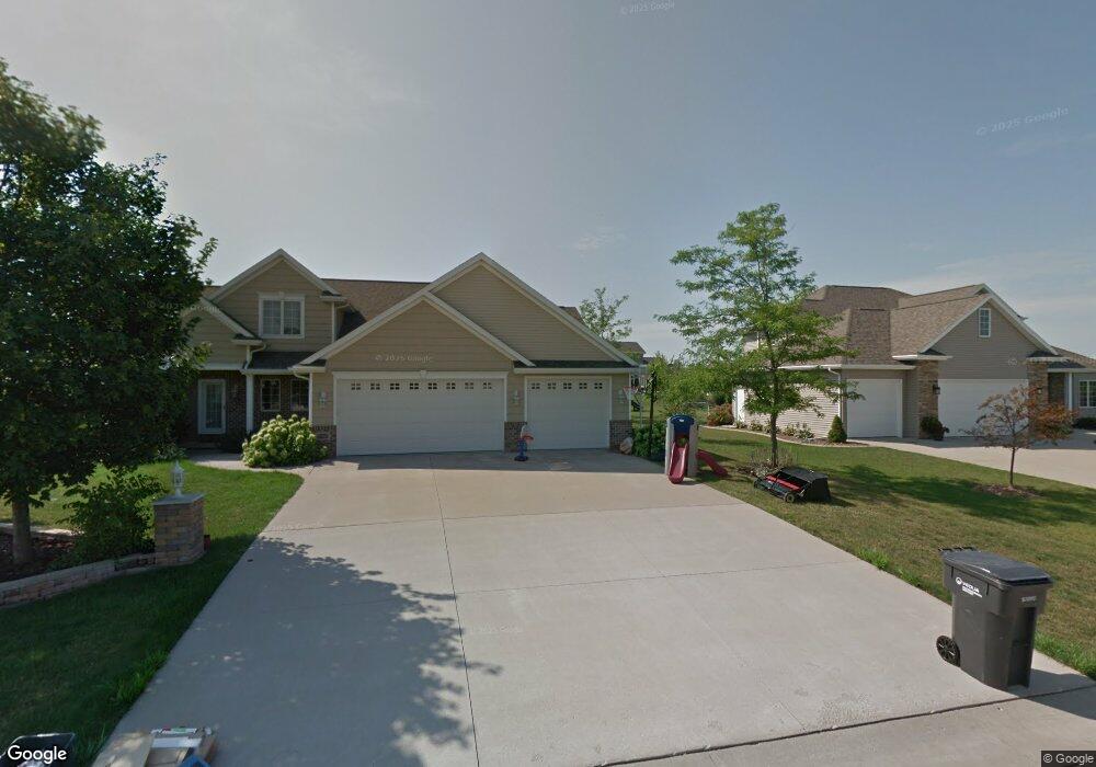 W5961 Easter Lily Dr, Appleton, WI 54915 - photo 1