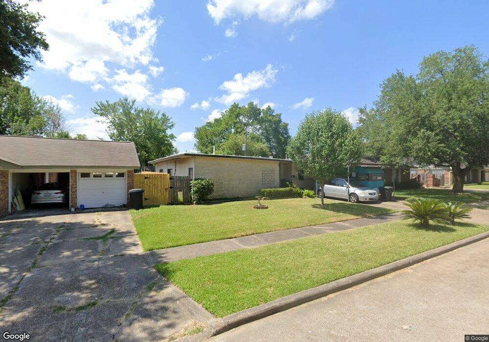 9766 Rambling Trail, Houston, TX 77089 - photo 1