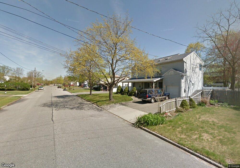 2907 Acorn Ave, Medford, NY 11763 - photo 1