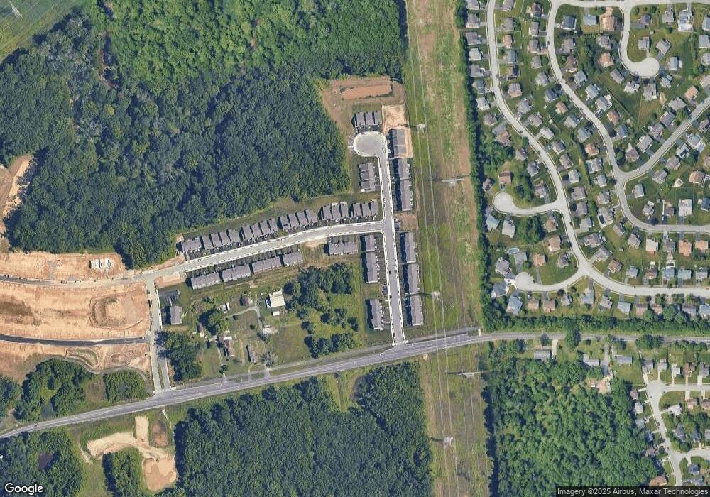 2005 Rivers Dr, Newark, DE 19702 - photo 1