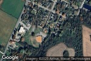 422 S Gratz St, Midway, KY 40347