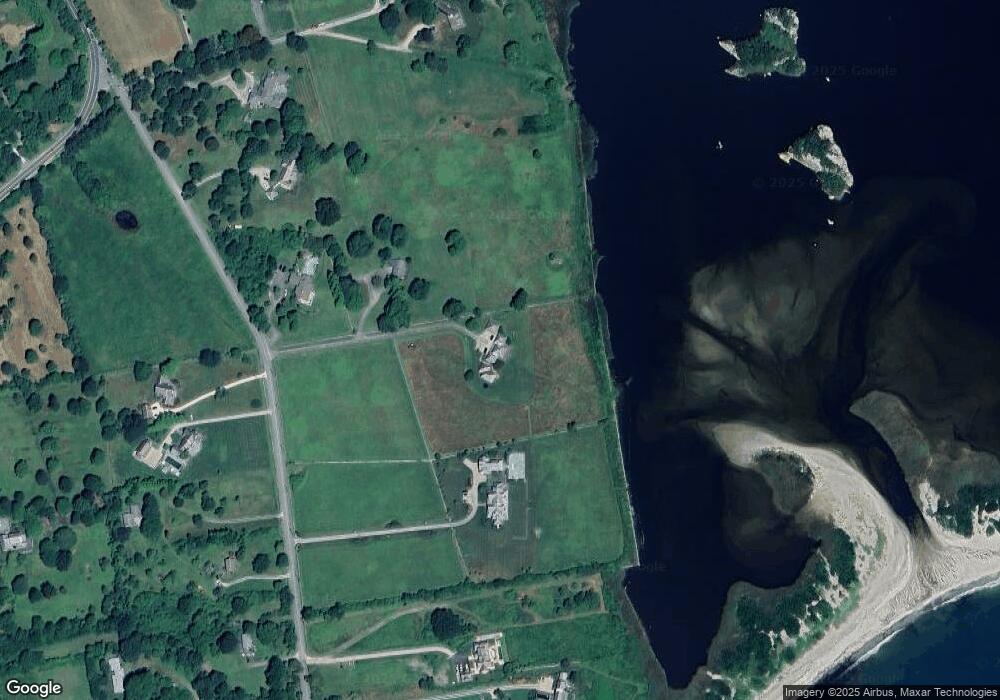 26A Warrens Point Rd, Little Compton, RI 02837 - photo 1