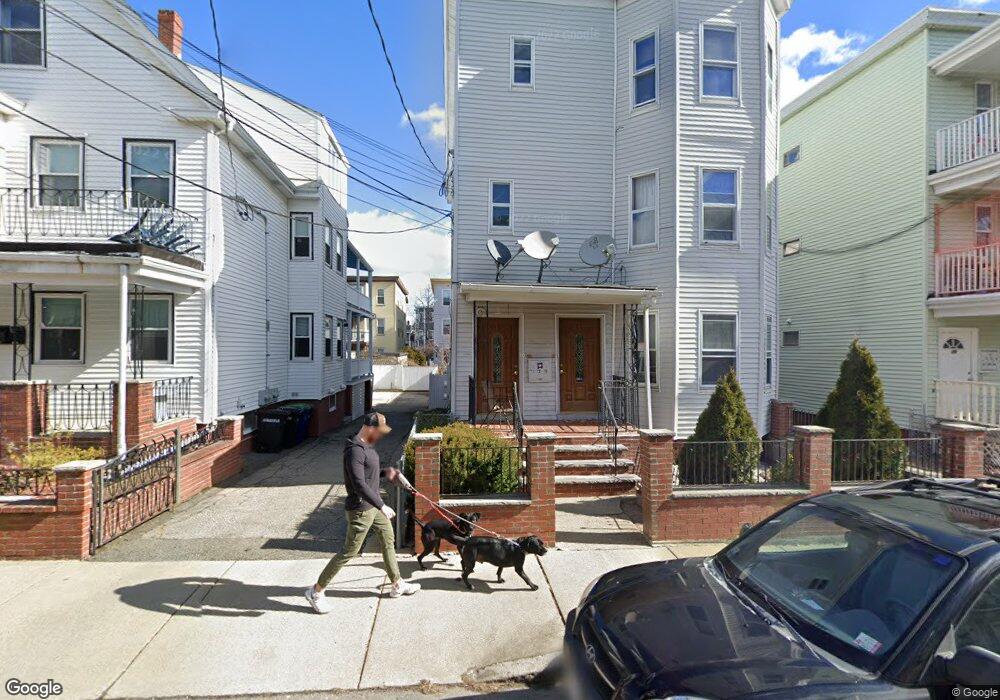 33 Derby St unit 2, Somerville, MA 02145 - photo 1