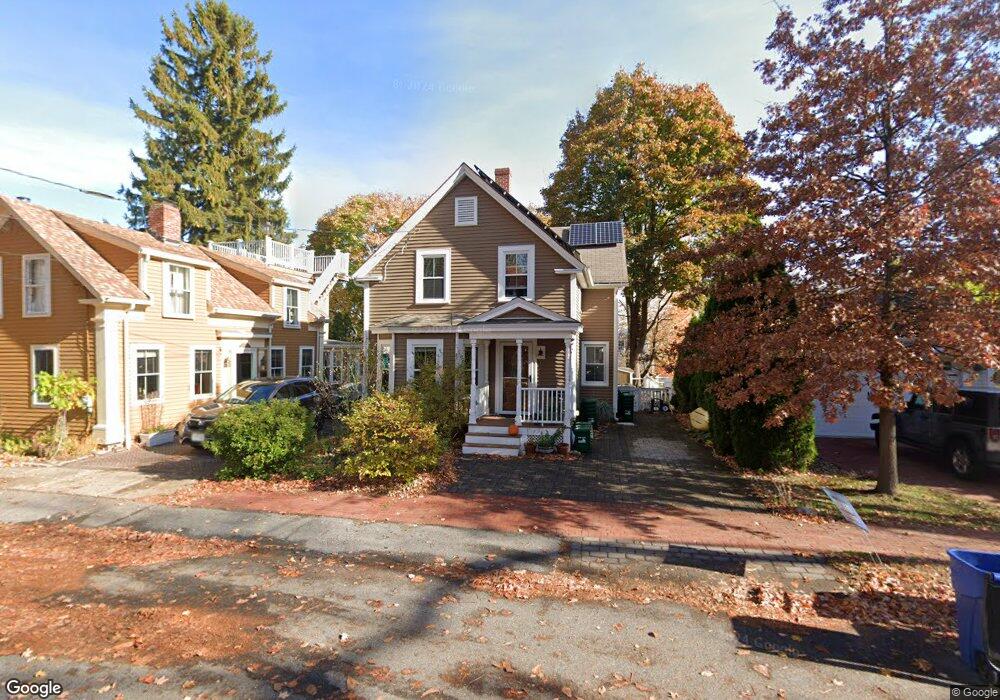 4 Walnut St, Newburyport, MA 01950 - photo 1