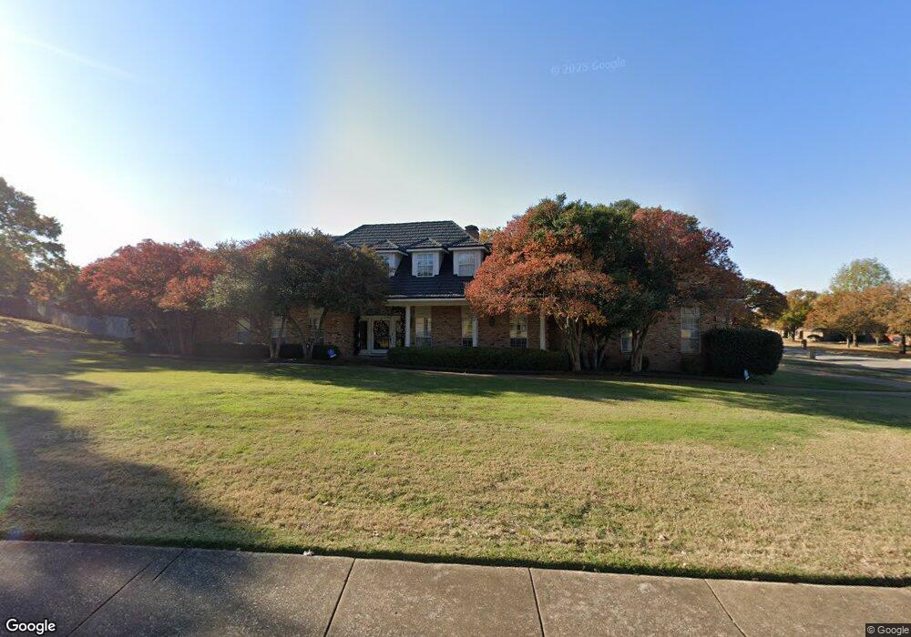2513 Norwood Dr, Hurst, TX 76054 - photo 1
