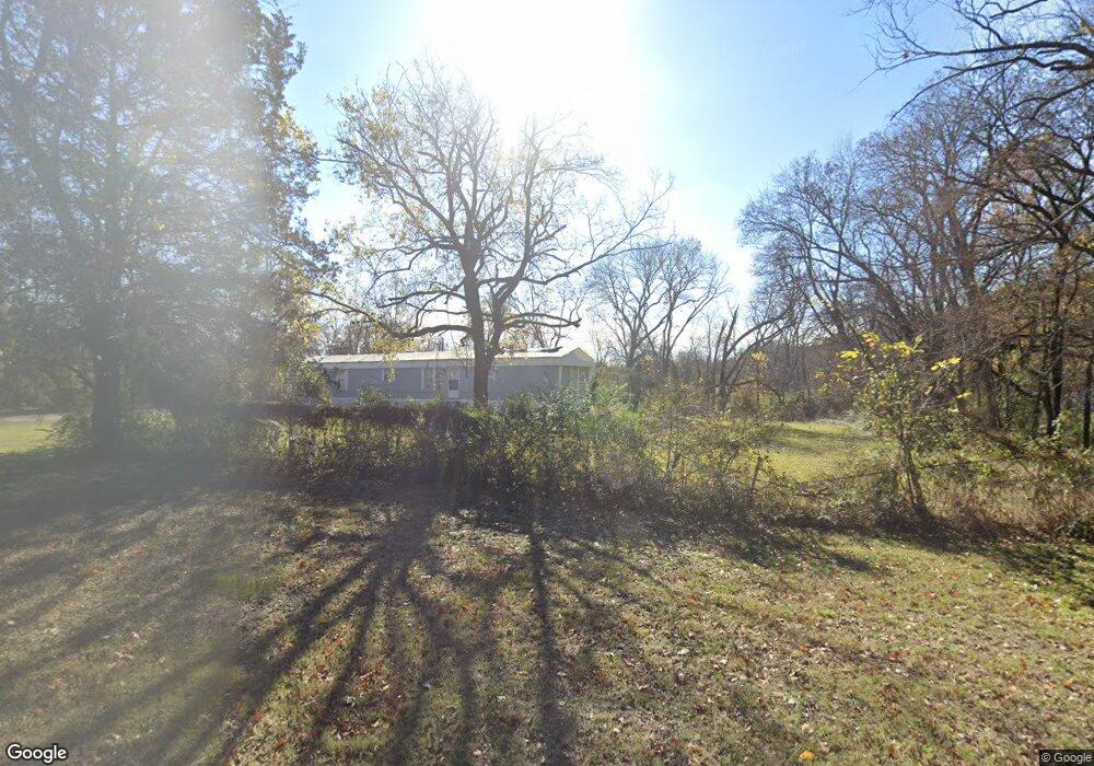 1201 W Moore St, Henryetta, OK 74437 - photo 1