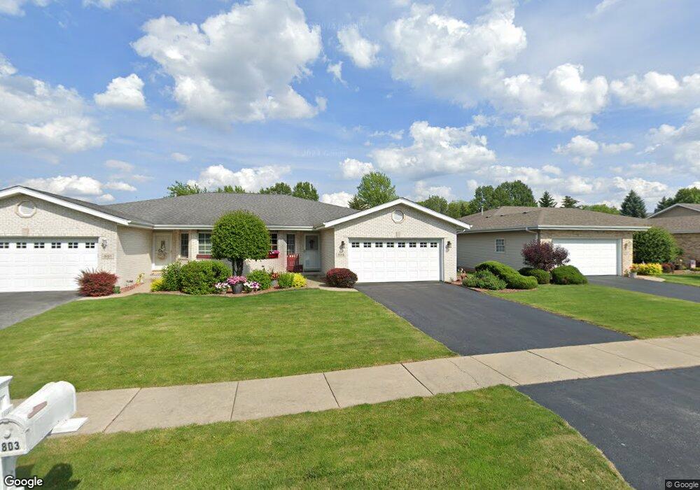 803 Blue Jay Way, Dyer, IN 46311 - photo 1