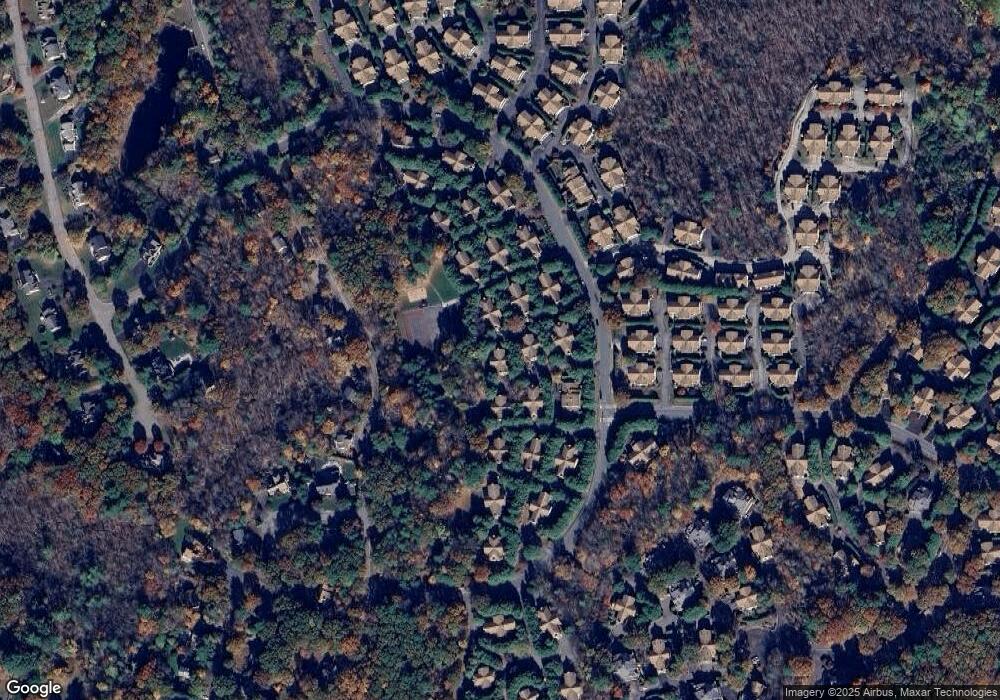 176 Captain Eames Cir unit ,12, Ashland, NY 10721 - photo 1