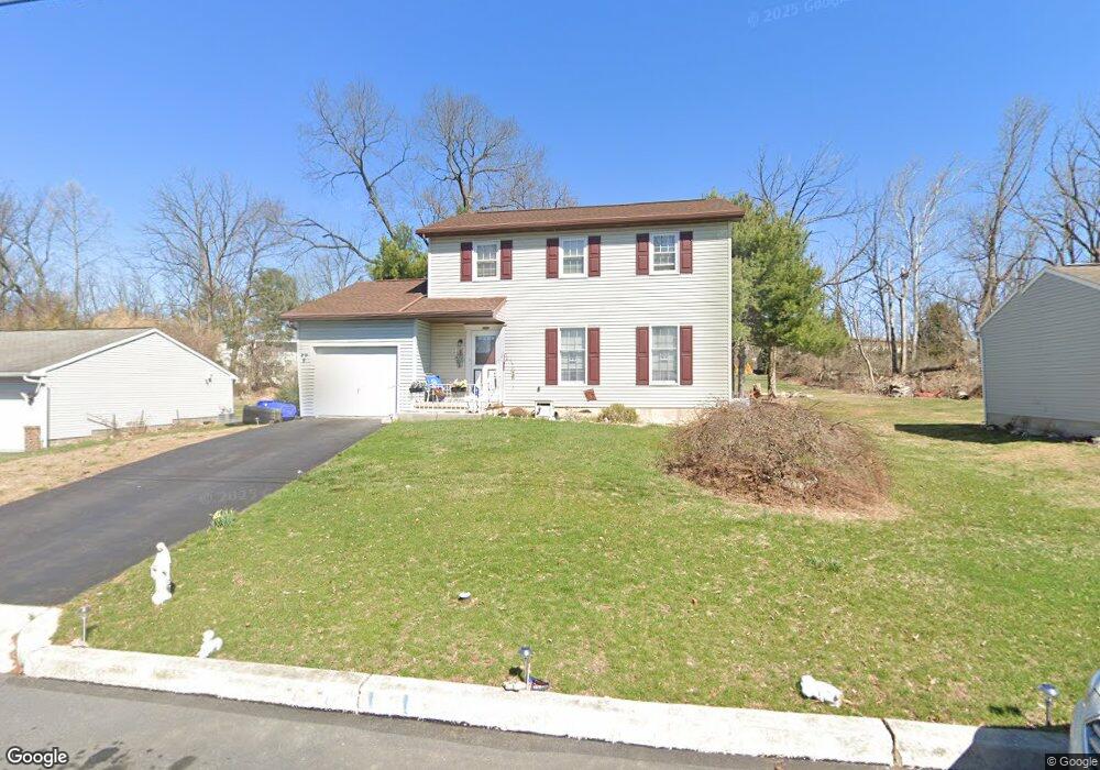 2355 Downing St, Reading, PA 19605 - photo 1