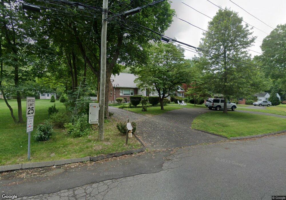 26 Simsbury Rd, Stamford, CT 06905 - photo 1