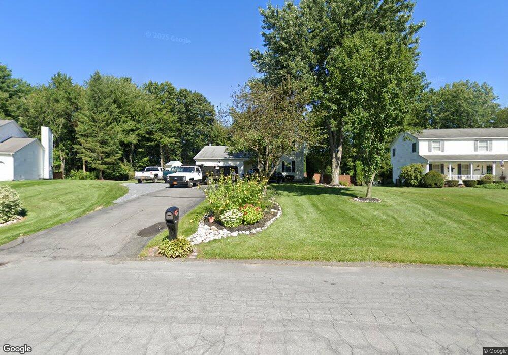 34 Esopus Dr, Clifton Park, NY 12065 - photo 1