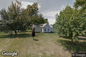605 N Ledlie St, Dawson, IL 62520