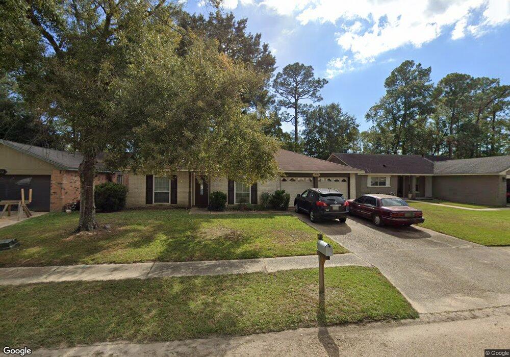 213 S Queens Dr, Slidell, LA 70458 - photo 1