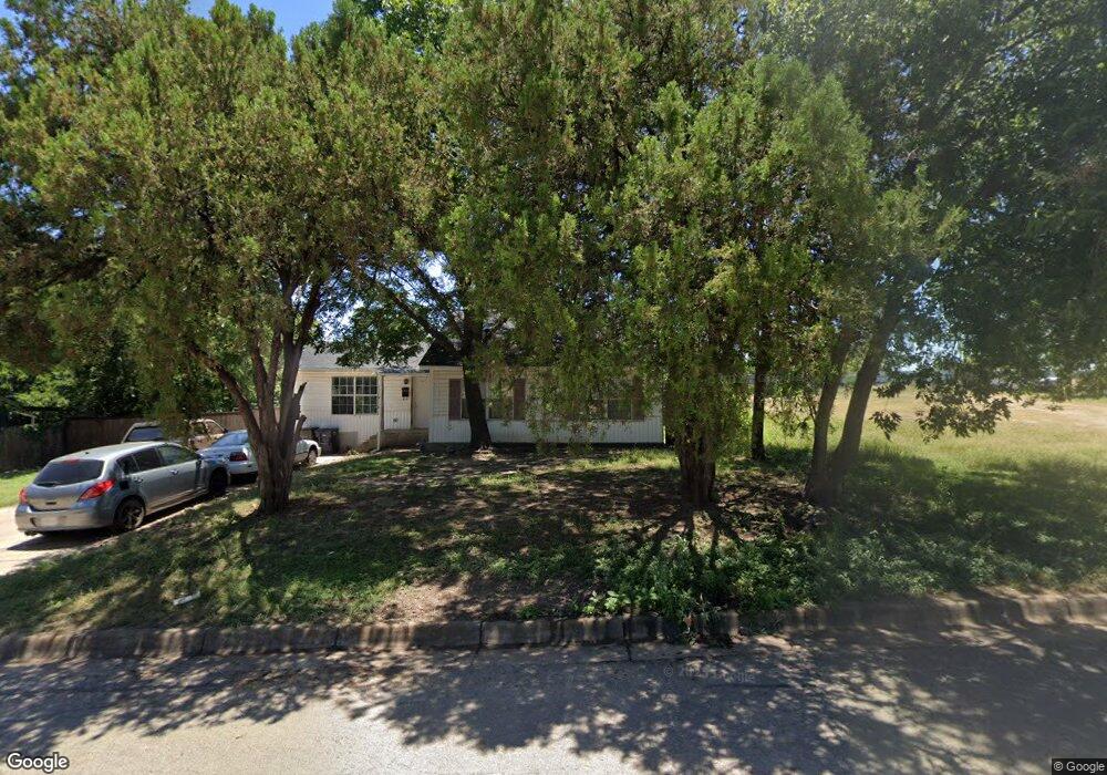 1504 NE 34th St, Fort Worth, TX 76106 - photo 1