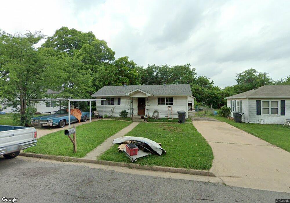 1017 A St SE, Ardmore, OK 73401 - photo 1