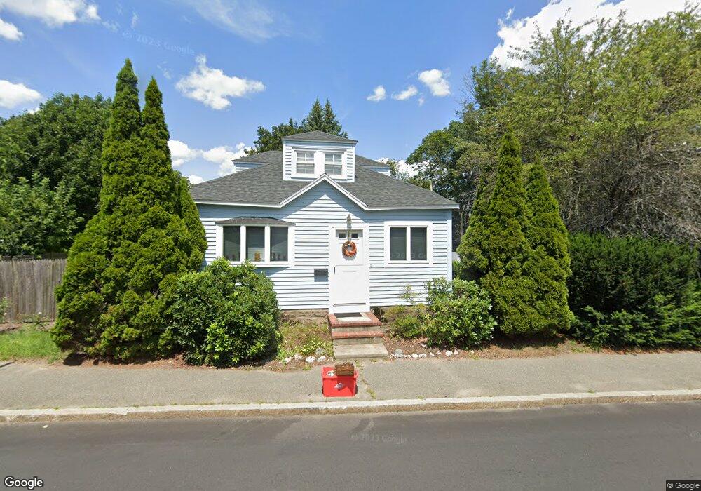 204 Washington St, Reading, MA 01867 - photo 1