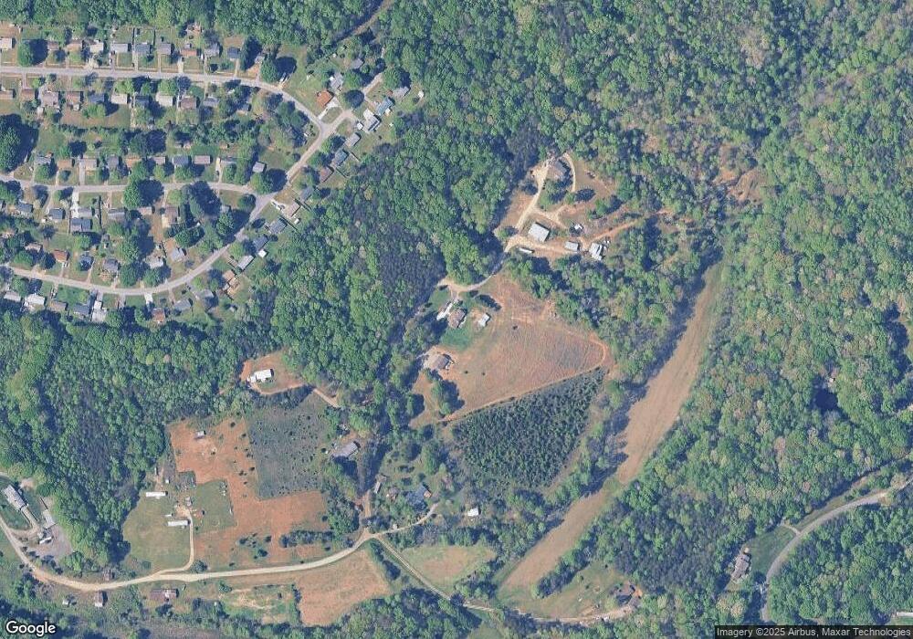 1370 Traffic Ln, King, NC 27021 - photo 1