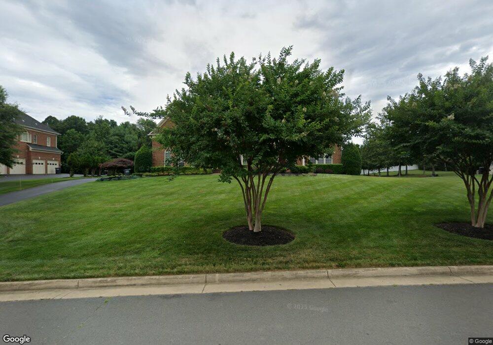 3523 Saint Augustine Ln, Oakton, VA 22124 - photo 1