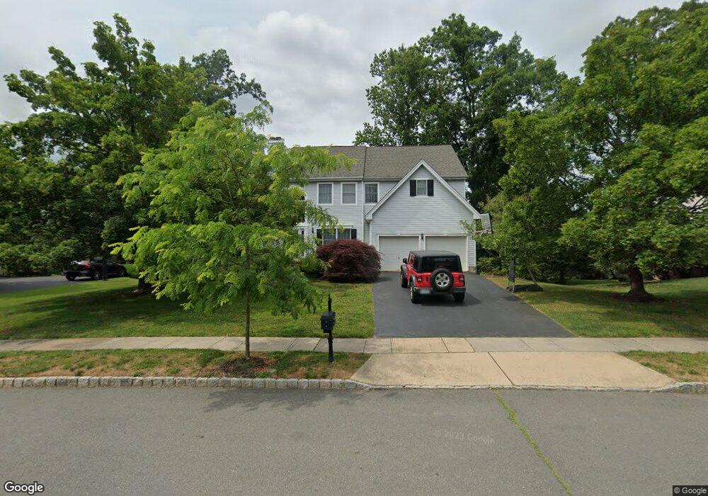 4 Interlacken Ct, Montgomery Twp., NJ 08558 - photo 1