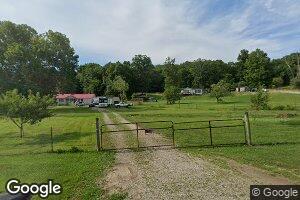 1084 Valley Dr, Apple Grove, WV 25502