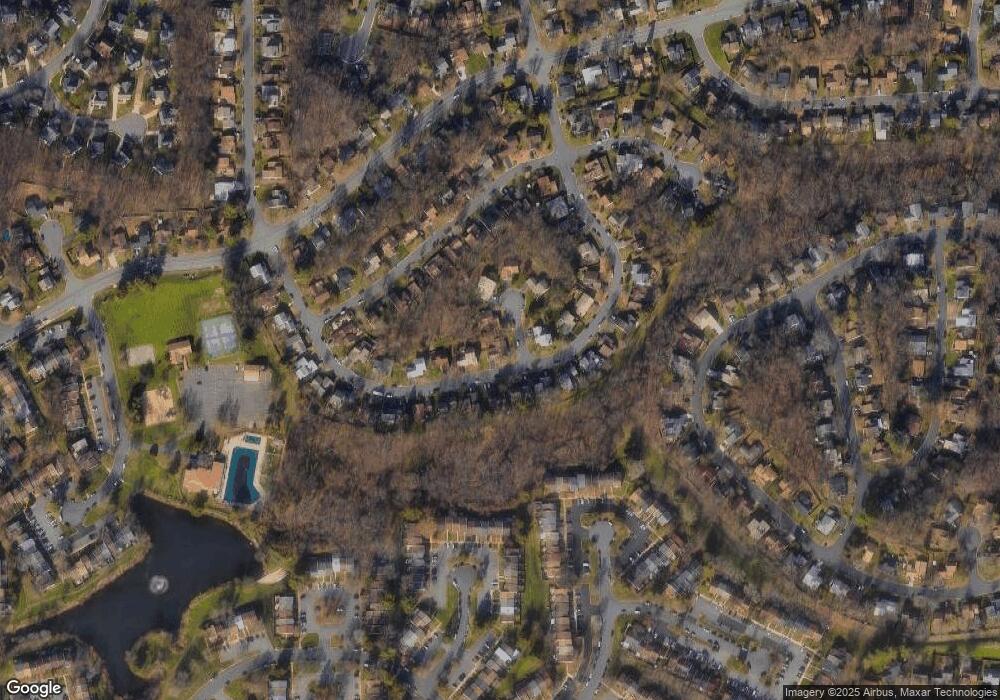 323 Avondale Dr, Sterling, VA 20164 - photo 1