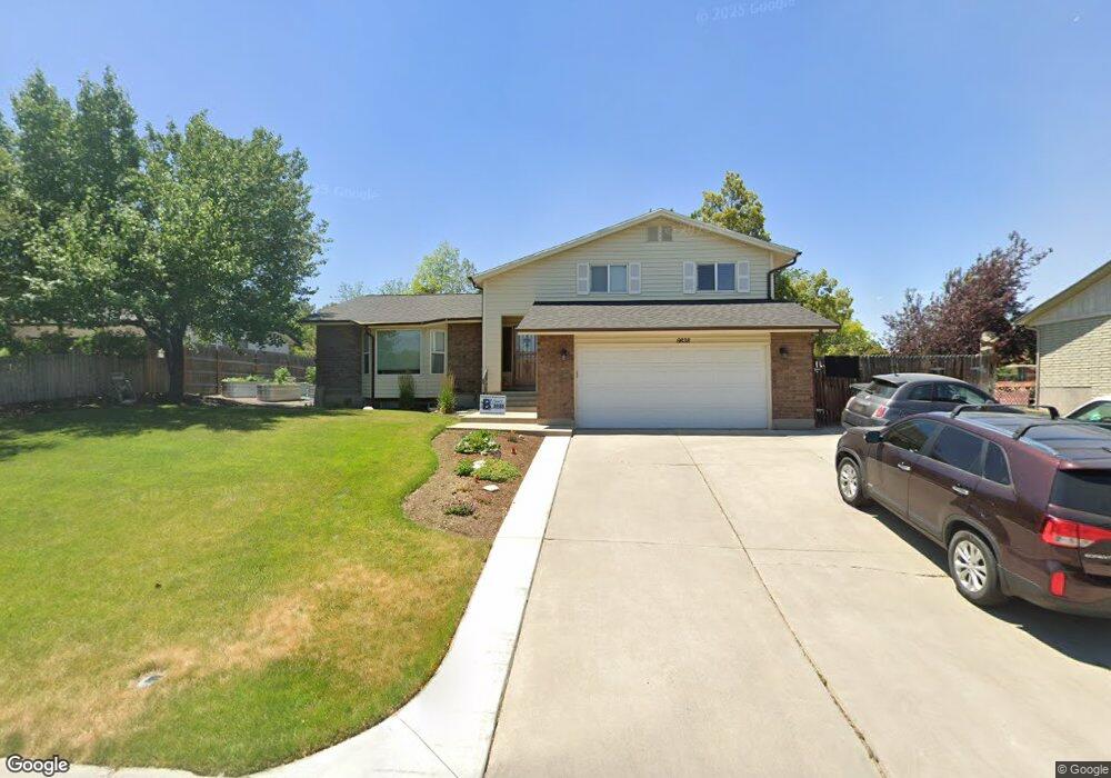 9838 Iverness Cir, South Jordan, UT 84095 - photo 1