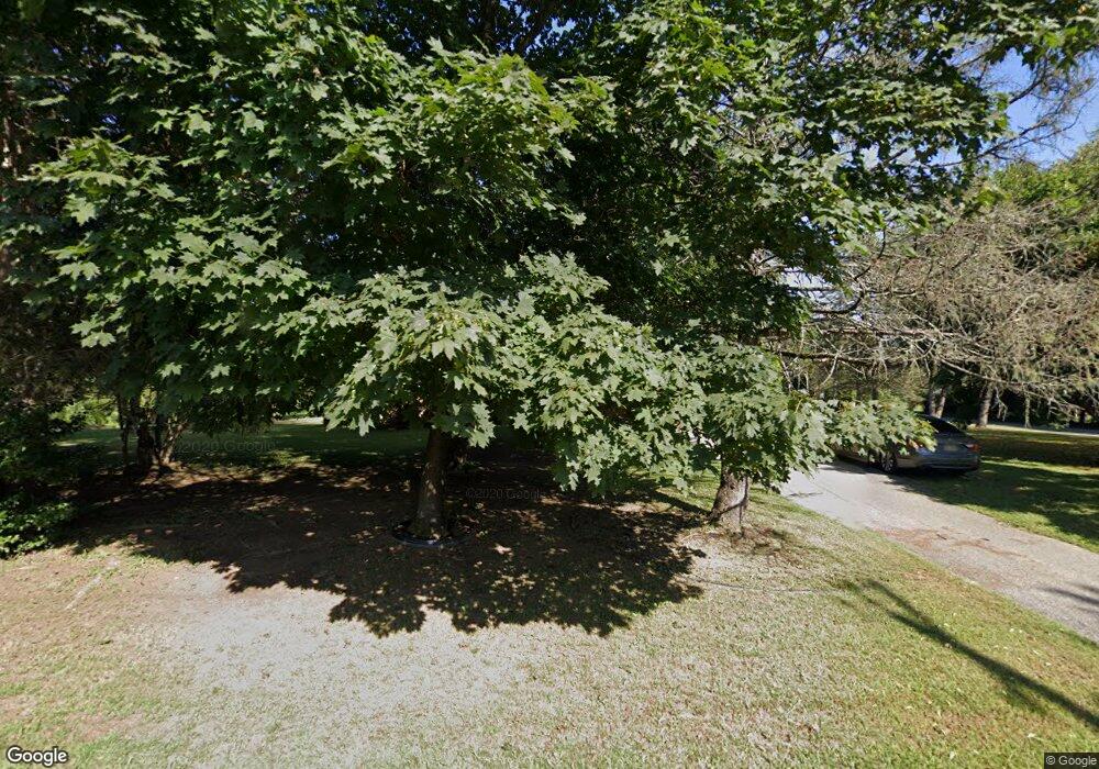 8 Highfields Rd, Clinton, NJ 08809 - photo 1