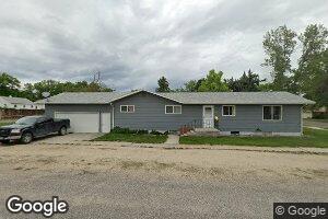 305 Pryor Ave, Bridger, MT 59014