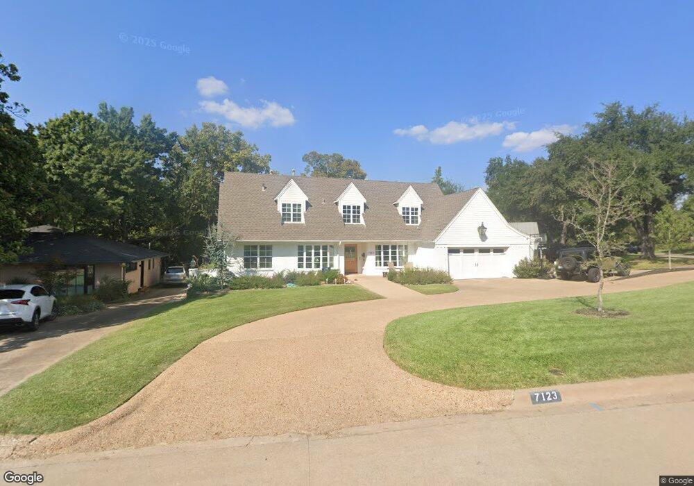 7123 Delrose Dr, Dallas, TX 75214 - photo 1